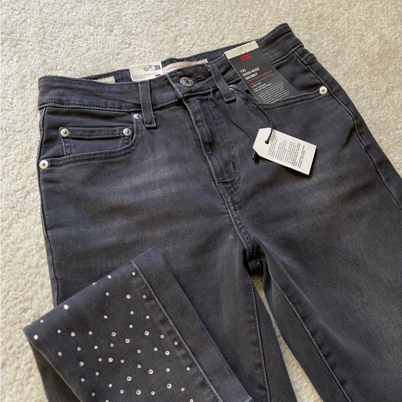 NWT Levi's Premium 721 High Rise Skinny Studded Embellished Jeans Size 26/28 - Picture 3 of 14